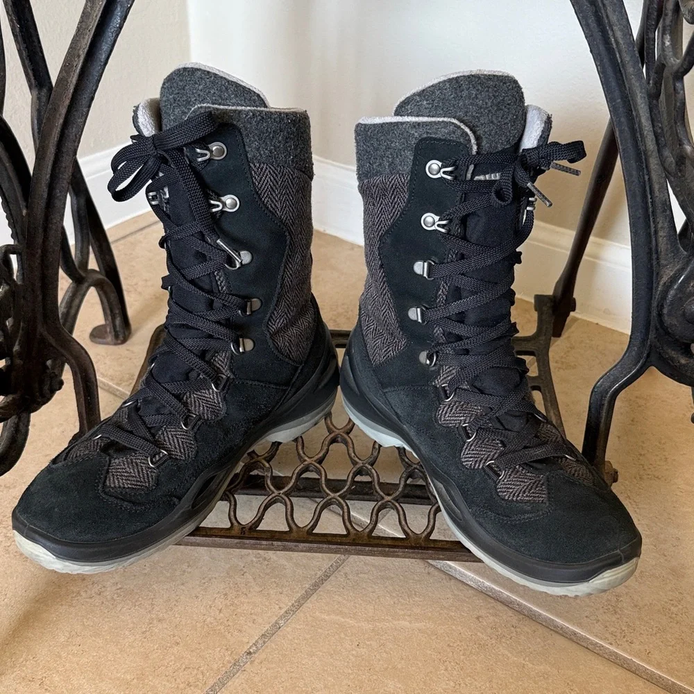 Lowa Barina GTX Waterproof Gore-Tex  Membrane Women’s size 8 in Black/ Brown